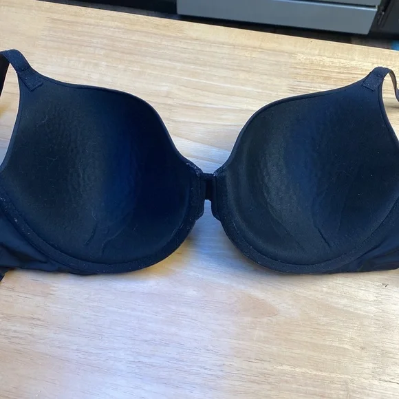 Victoria Secret t-shirt lightly lined Demi sz 34 DD - Picture 3 of 5